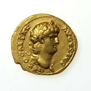 Nero Gold Aureus Struck 65-66AD in Rome - Reverse showing the temple of Janus-12629