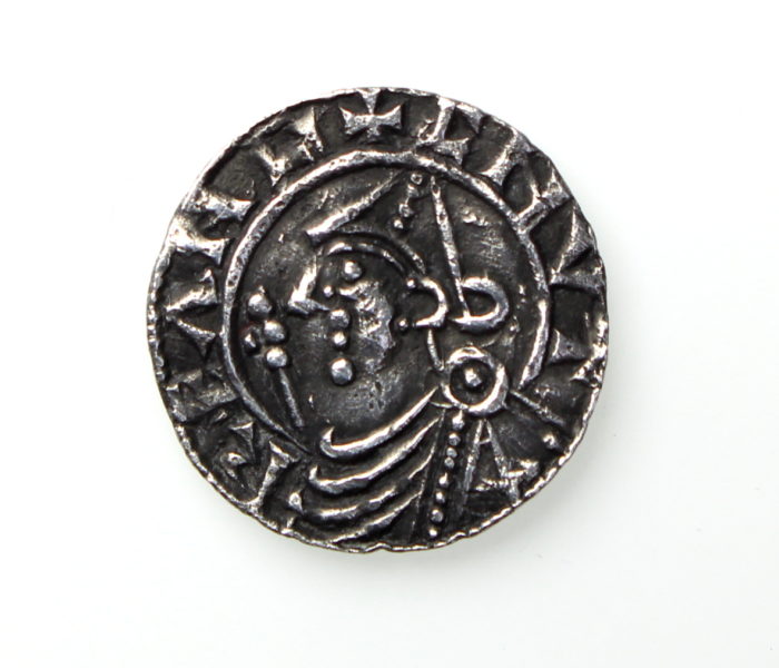 Cnut Silver Penny 1016-1035AD Leicester-11704