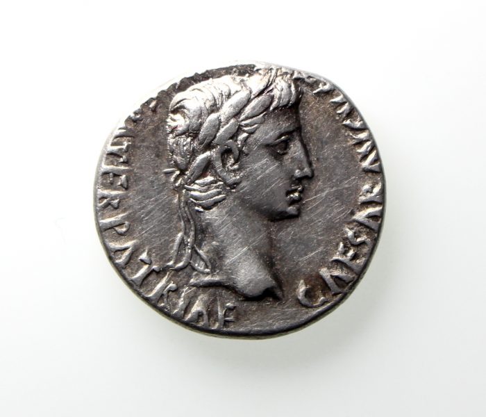 Augustus Silver Denarius 27BC-14AD-12054