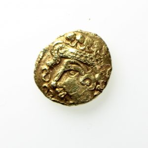 Regini Gold Quarter Stater 1st Century BC Selsey Diadem Excessively rare-0