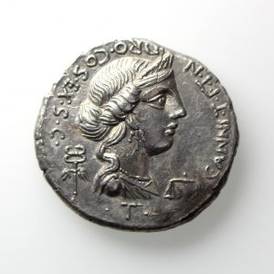 C. Annius T.f. T.n. & L.Fabius Hispaniensis Silver Denarius 82-81BC -12691