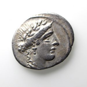 L. Hostilius Saserna Silver Denarius 48BC-12911