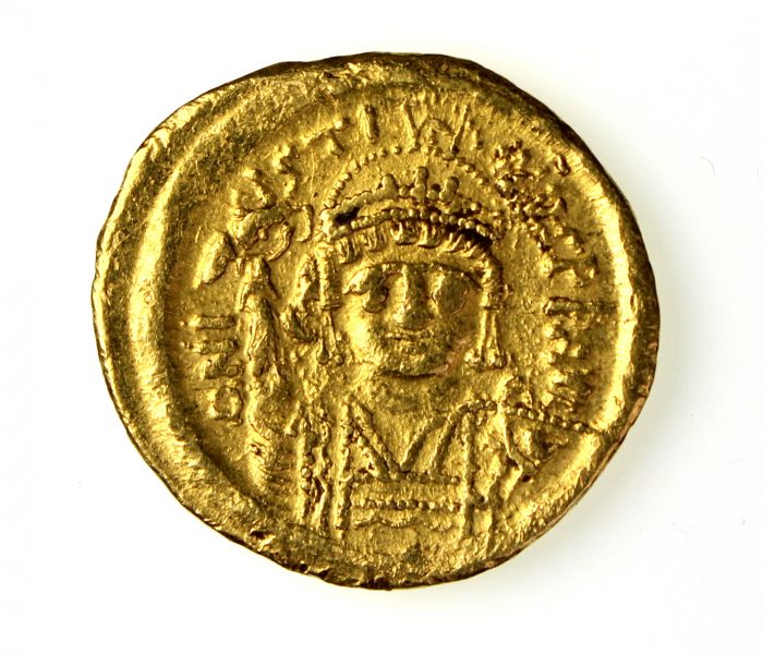 Justin II Gold Solidus 565-578AD Constantinpole mint-14407