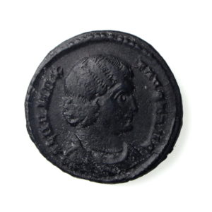 Fausta w. of Constantine I Bronze AE3 306-337AD London Rare-15708