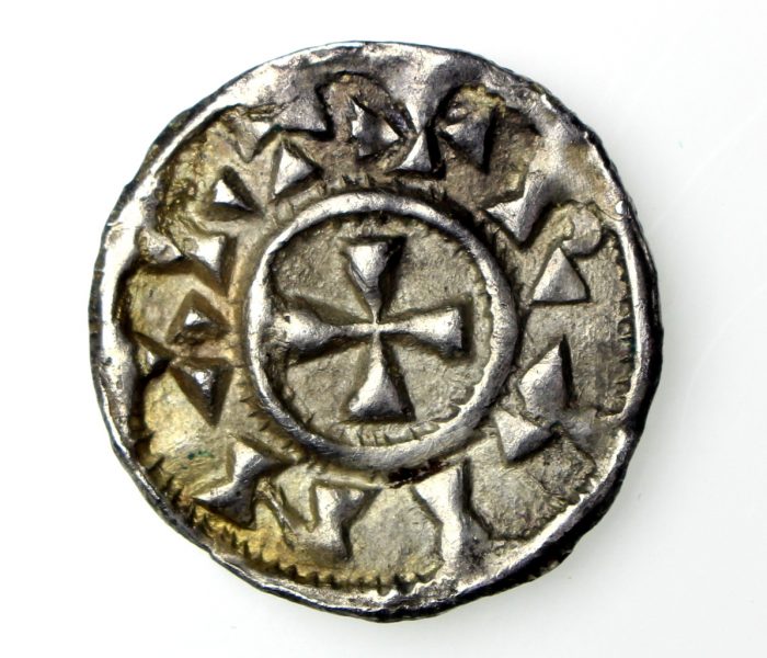 Anglo-Viking Coinage East Anglia St Edmund Silver Penny 885-915AD-15498