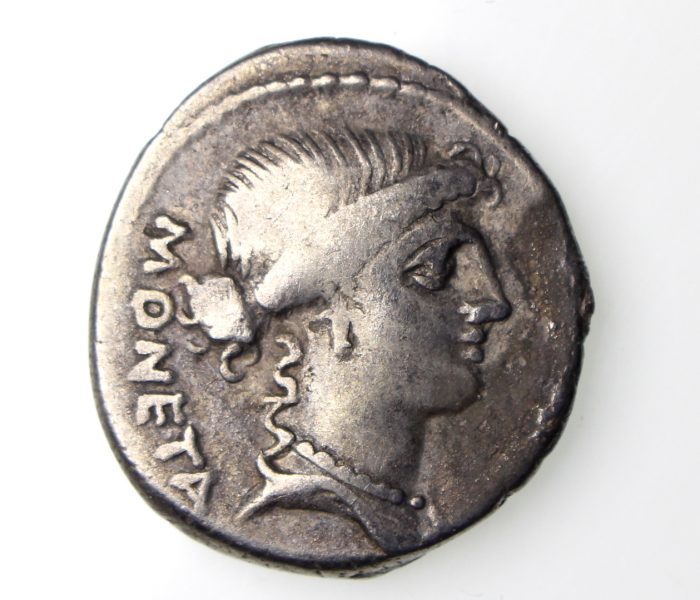 T. Carisius Silver Denarius 46BC-16123