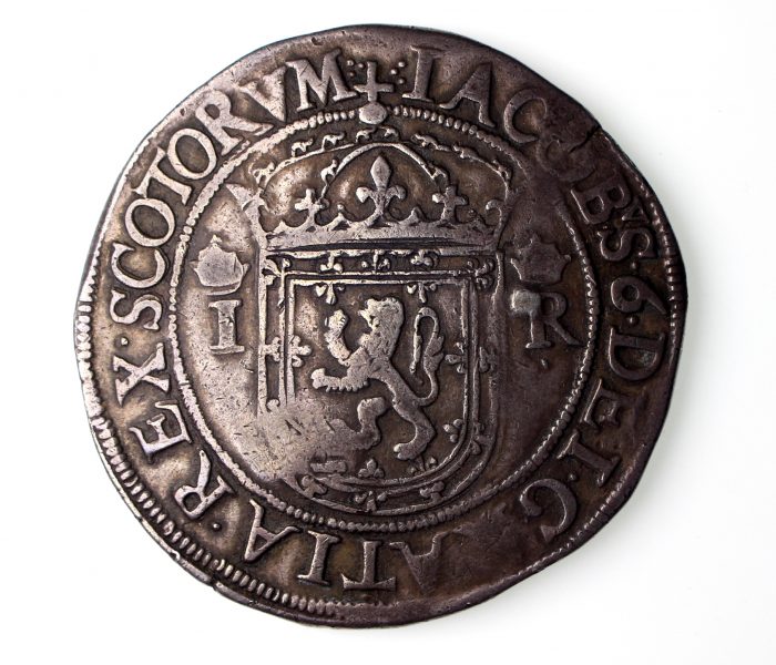 Scotland, James VI Silver Ryal 'sword dollar' 1st Coinage 1570AD-16158