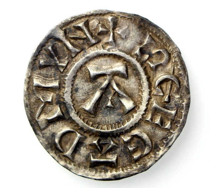 Viking Danish East Anglia 885-915AD St Edmund Silver Penny -16874