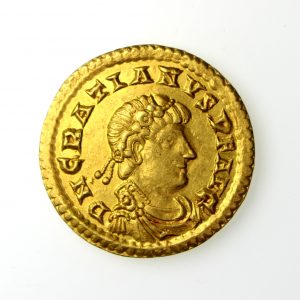 Gratian Gold Solidus 367-383AD-17344