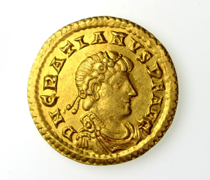 Gratian Gold Solidus 367-383AD-17344