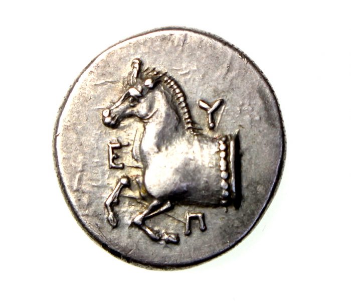 Thrace, Maroneia Silver Drachm 385-360BC Horse /Grapes-18551