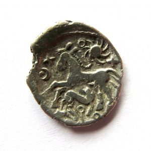 Belgae AR Unit - Unique coin, similar to Mossop head 1st Century BC-18956