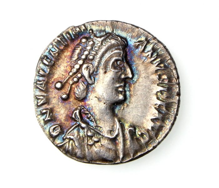 Valentinian II Silver Siliqua 375-392AD Trier exceptional -19548