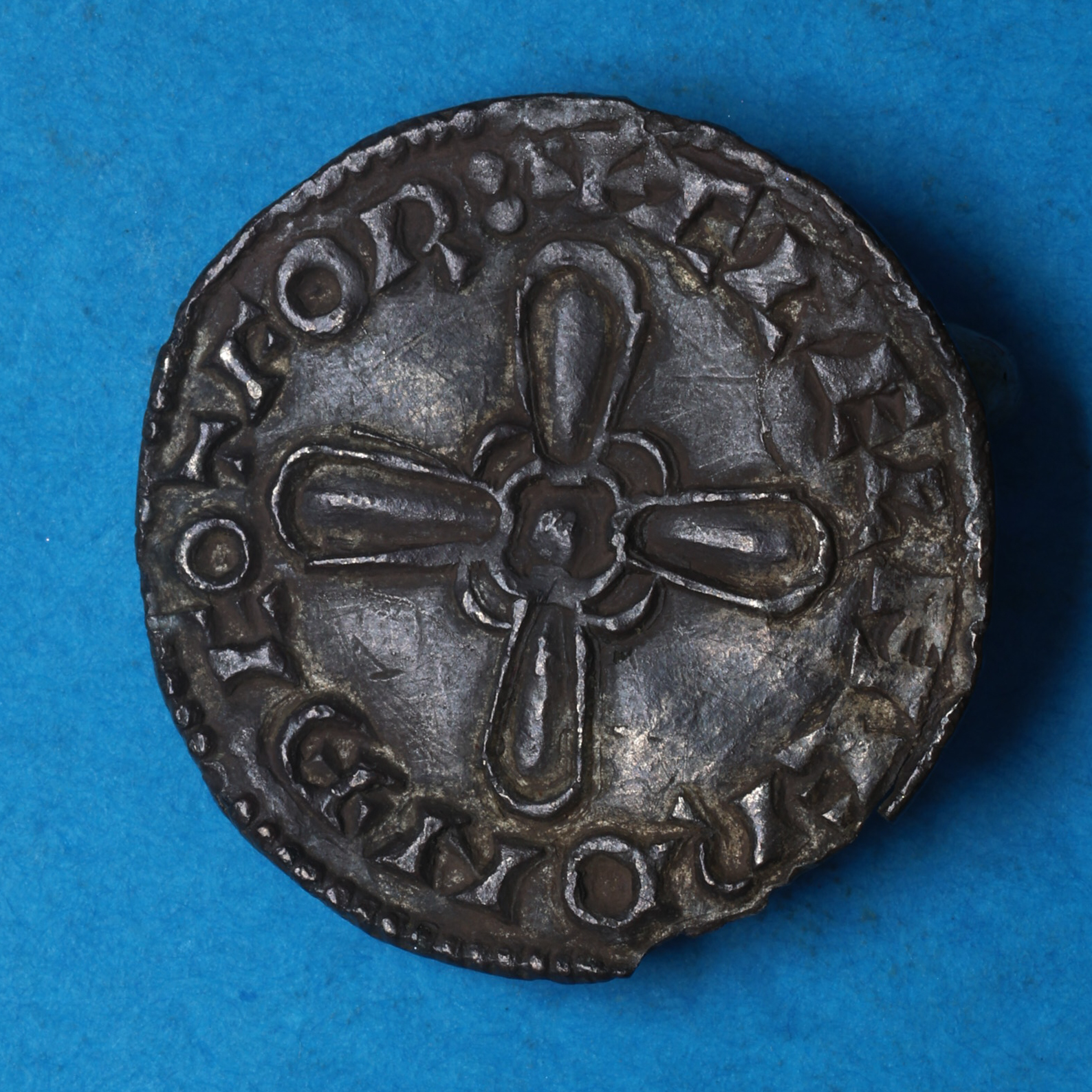 Harold I 'Harefoot' AD 1035-1040 Silver Penny Thetford Jewel Cross type - Image 4