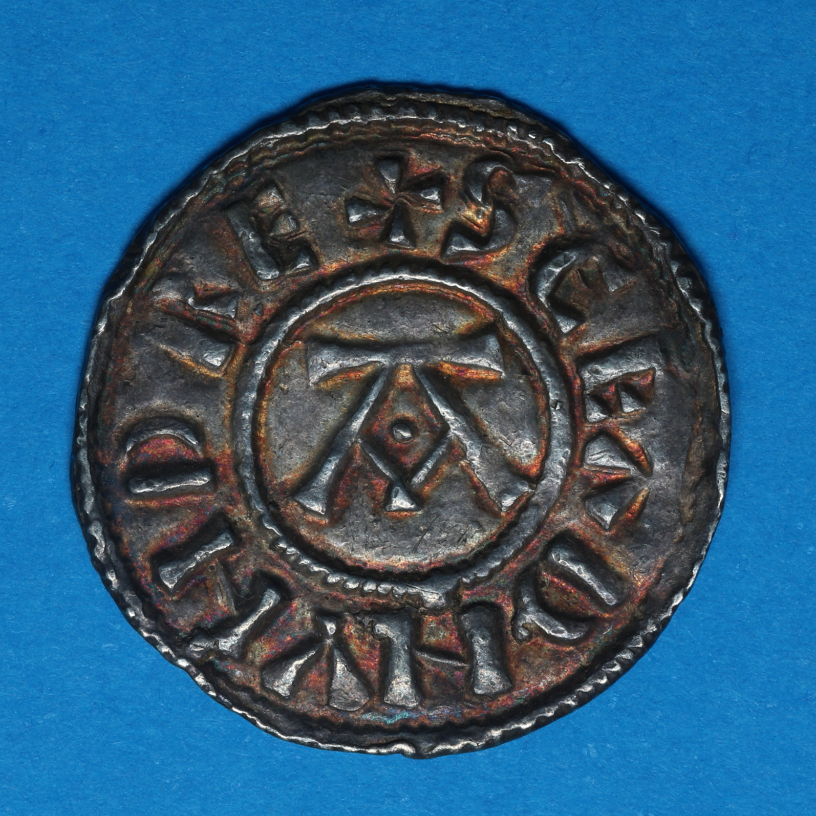 Anglo Viking Danish East Anglia AD 885-954 Silver Penny - Image 3