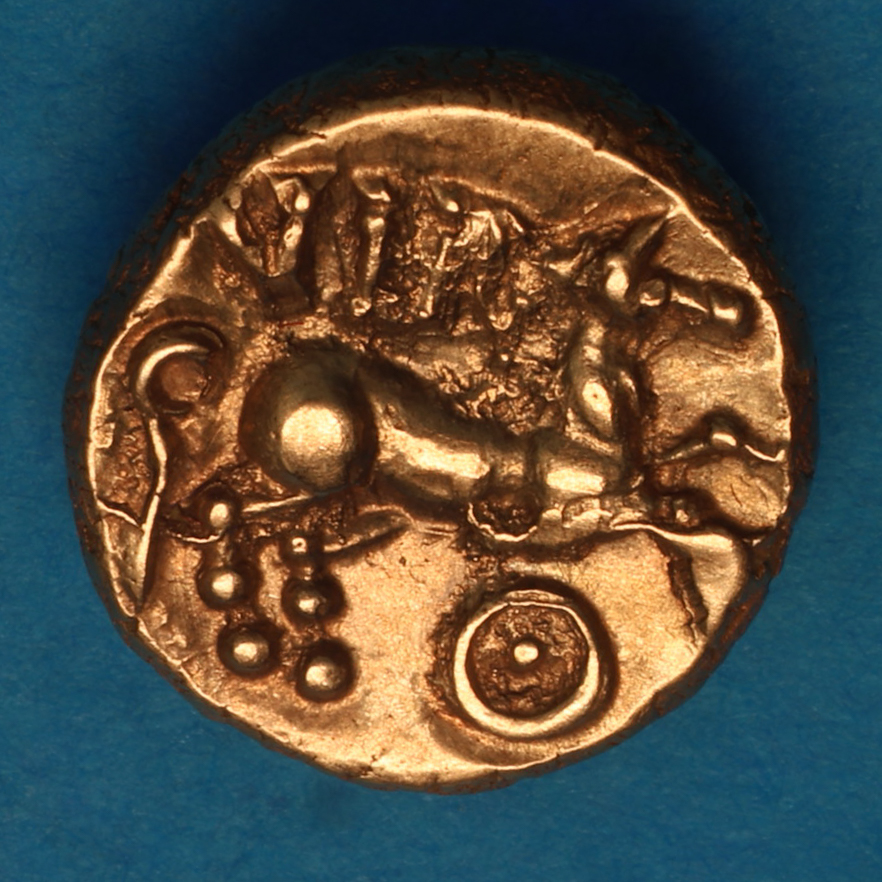 Regini & Atrebates Verica c. AD 10 - 40 Verica Thunderbolt Gold Quarter Stater *Very Rare* - Image 3