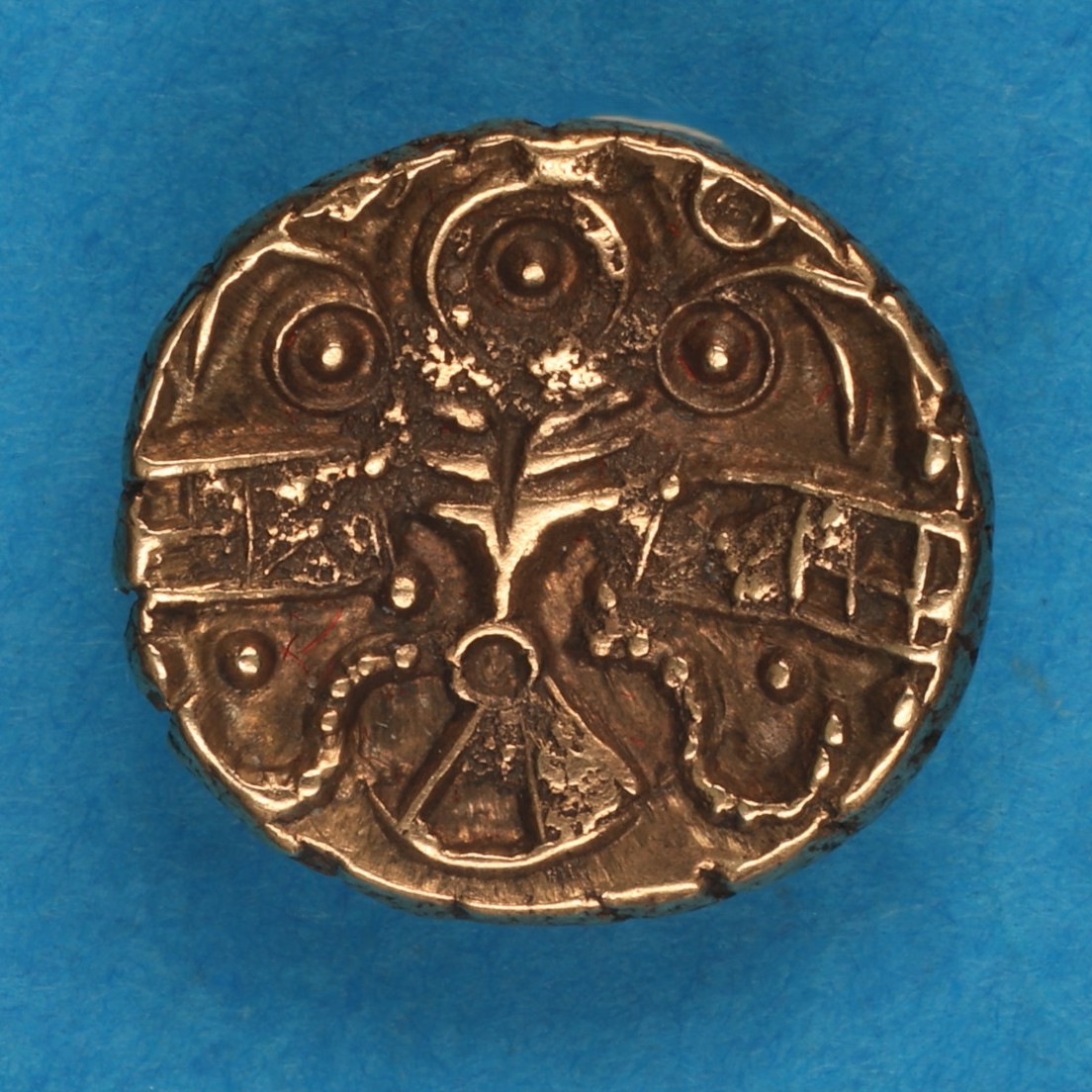 Eastern 1st Century BC Beaded Trophy Cantian Style Gold Quarter Stater *Extremely Rare* - Image 5