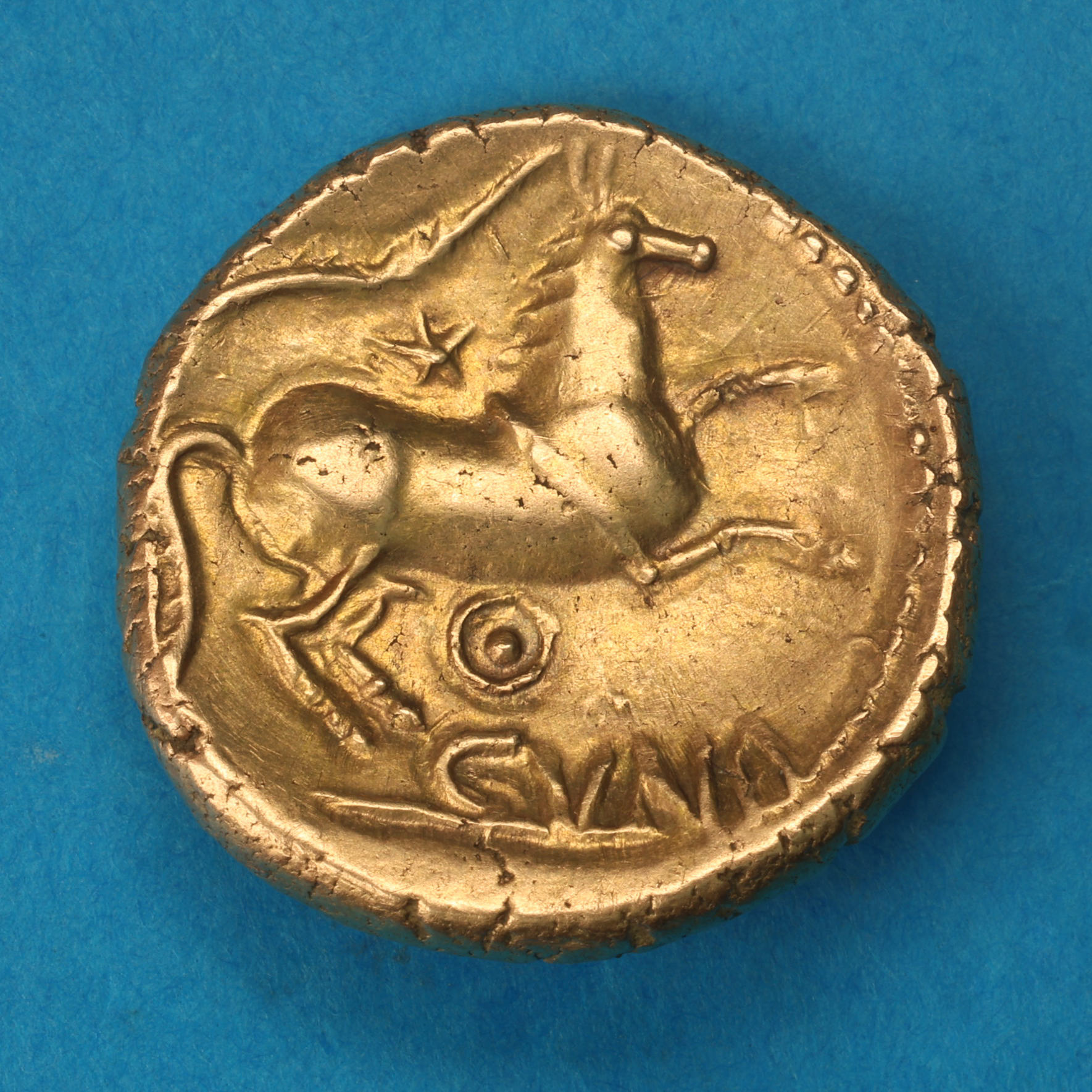 Catuvellauni & Trinovantes Cunobelinus c. AD 8-40 Wild Ring Type Gold Stater *Scarce* - Image 4