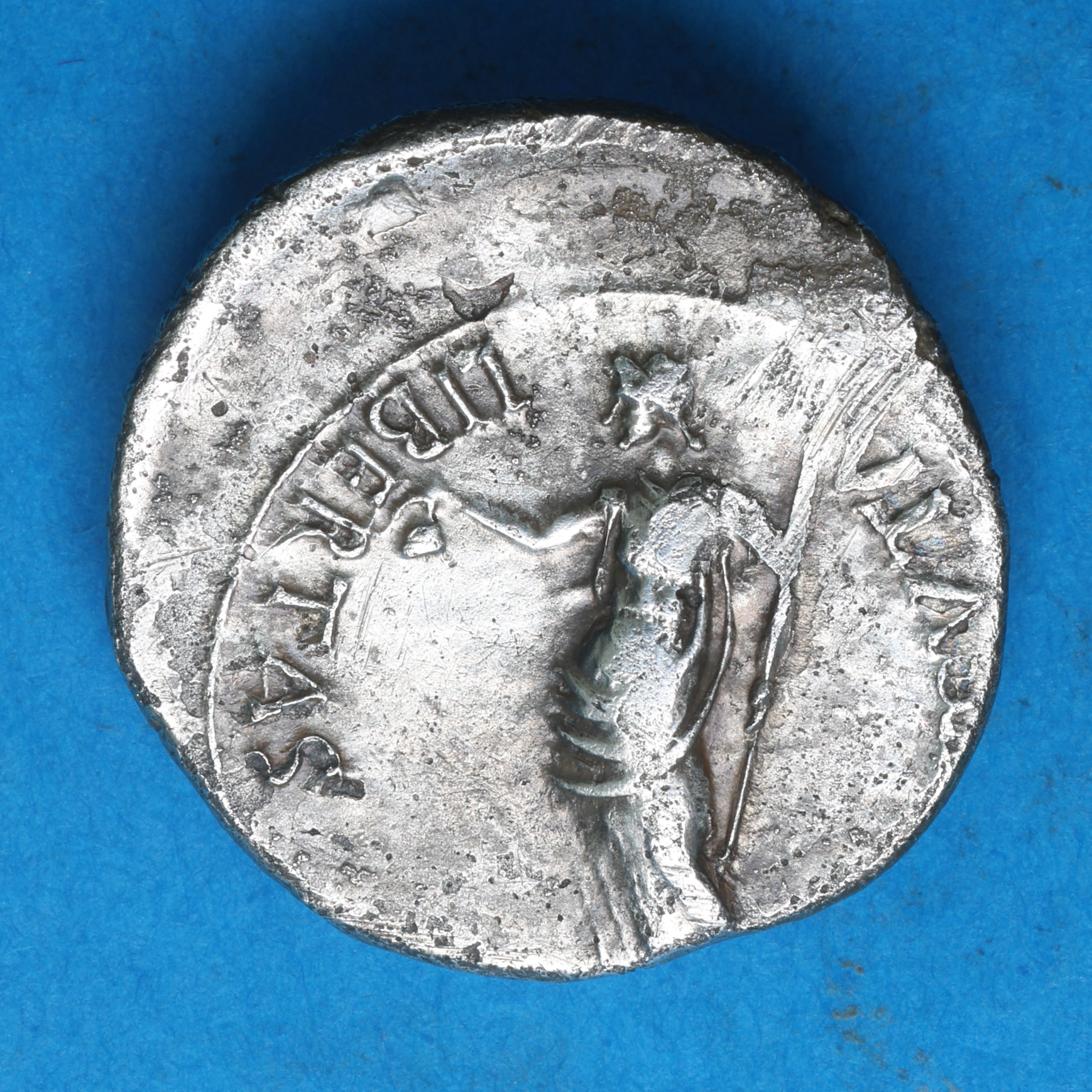 Galba AD 68-69 Silver Denarius Tarraco mint *Rare* - Image 4