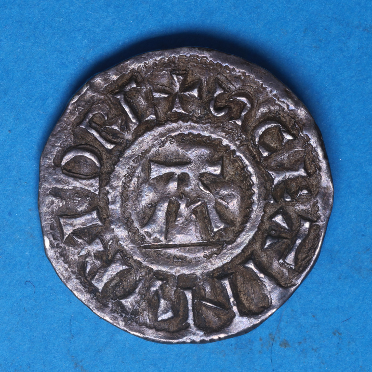 Anglo Viking Danish East Anglia Silver Penny St Edmund Memorial type AD 885-954 - Image 3