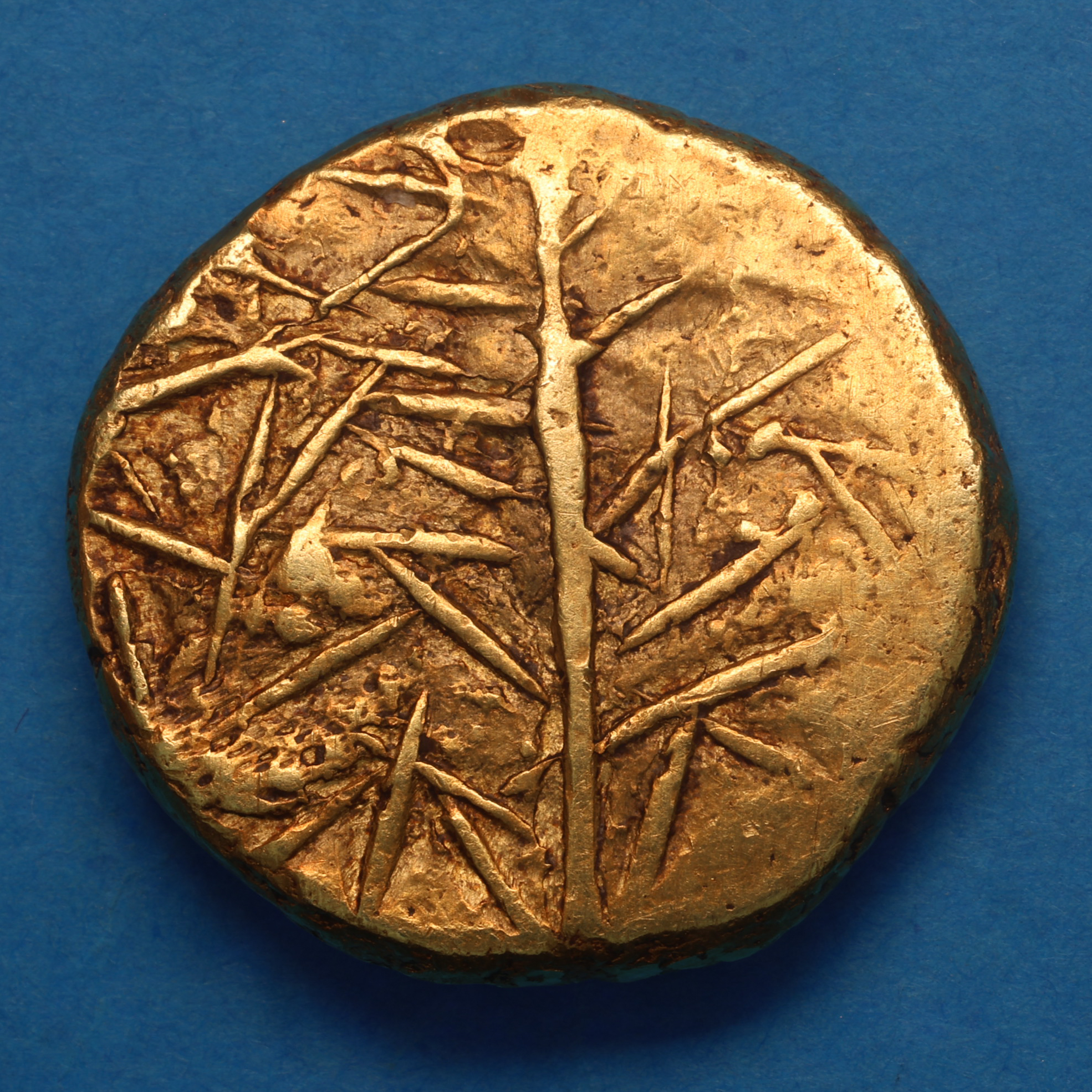 Gallo Belgic Nervii 2nd Century BC Gold Stater Crossed Lines with Lyre *Extremely rare* - Image 4