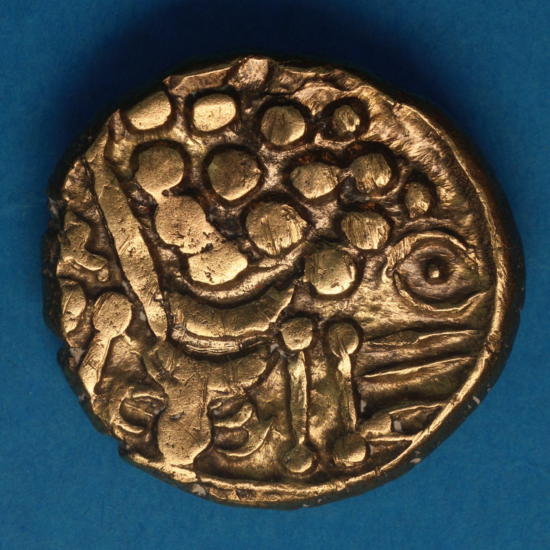 Belgae 1st Century BC Chute/Cheriton Transitional Gold Stater *Scarce* - Image 3