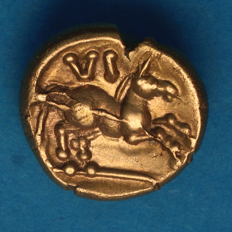 Regini & Atrebates Verica c. AD 10-40 Verica Little Horse Rearing Gold Quarter Stater *Scarce* - Image 3