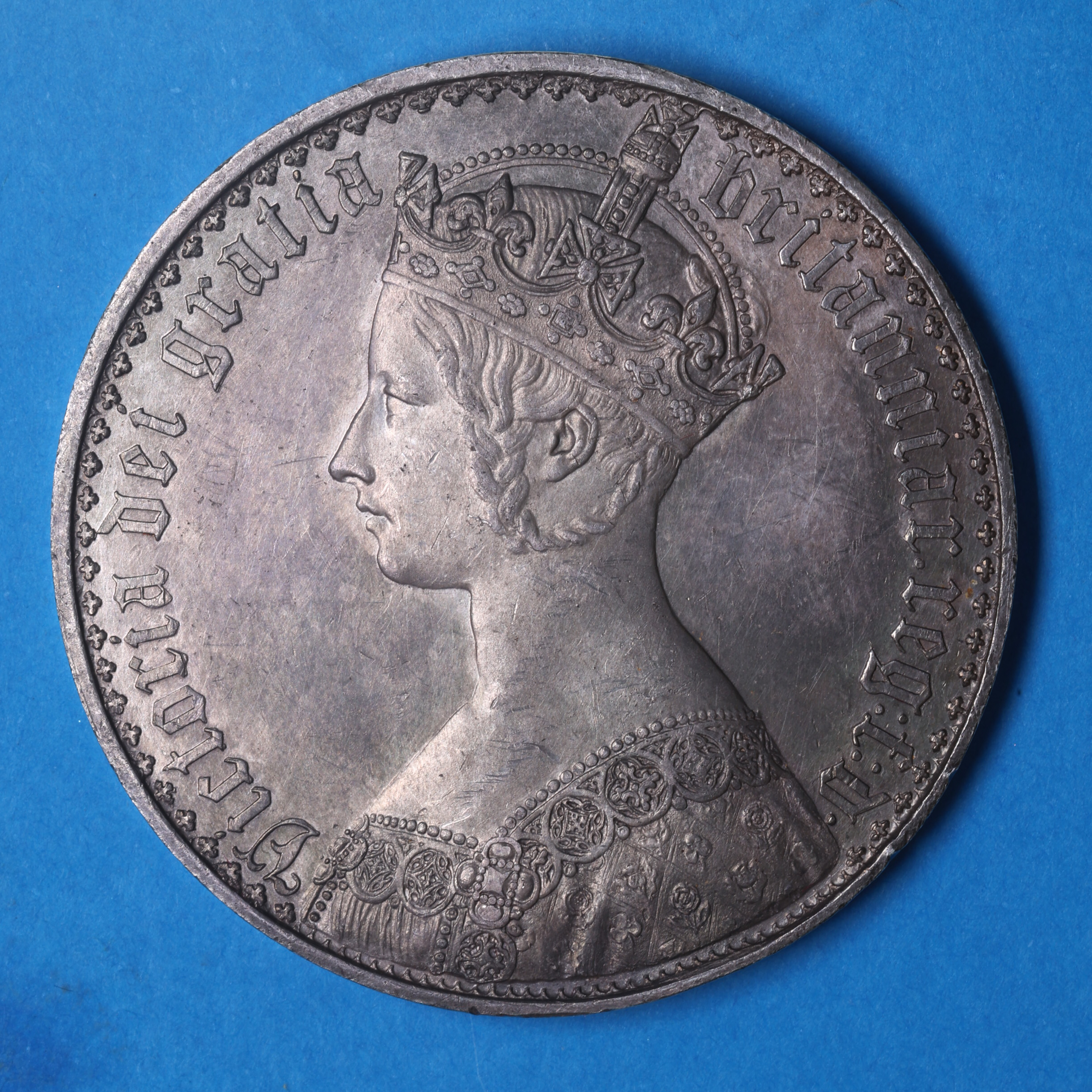 Victoria AD 1837-1901 Silver Gothic Crown AD 1847 Plain Edge Proof - Image 4