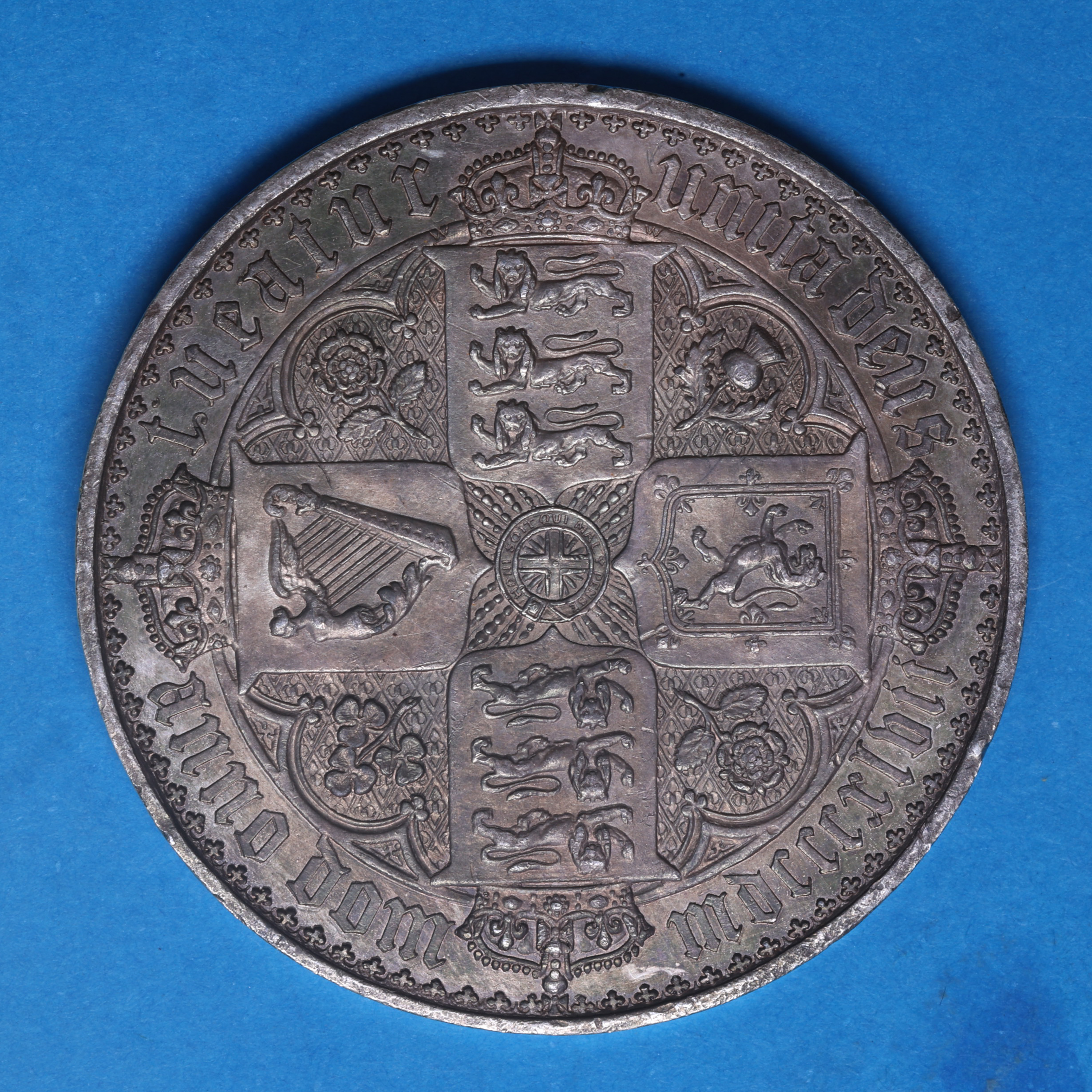 Victoria AD 1837-1901 Silver Gothic Crown AD 1847 Plain Edge Proof - Image 3