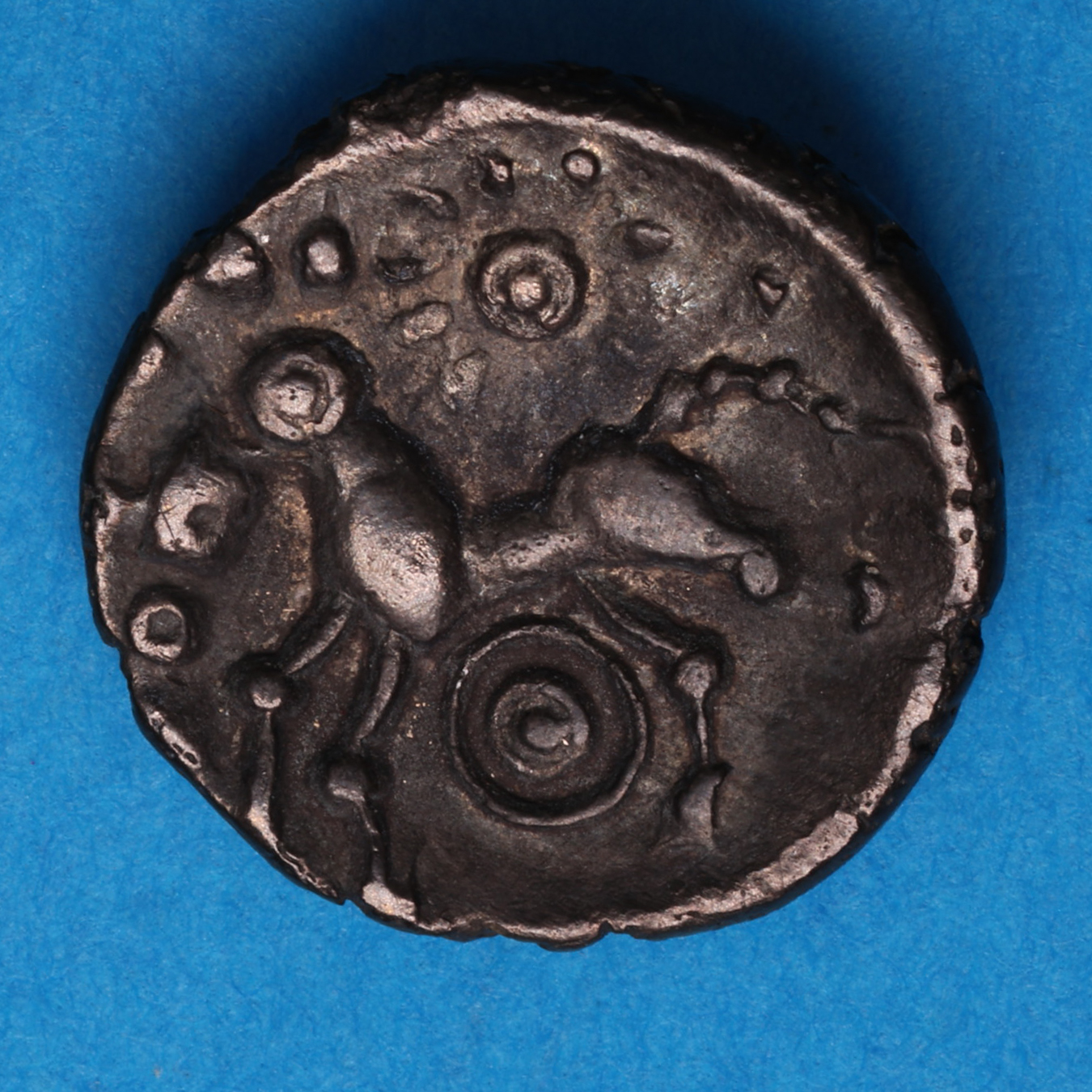Belgae 1st Century BC Old Basing Silver Unit *Very Rare* - Image 3