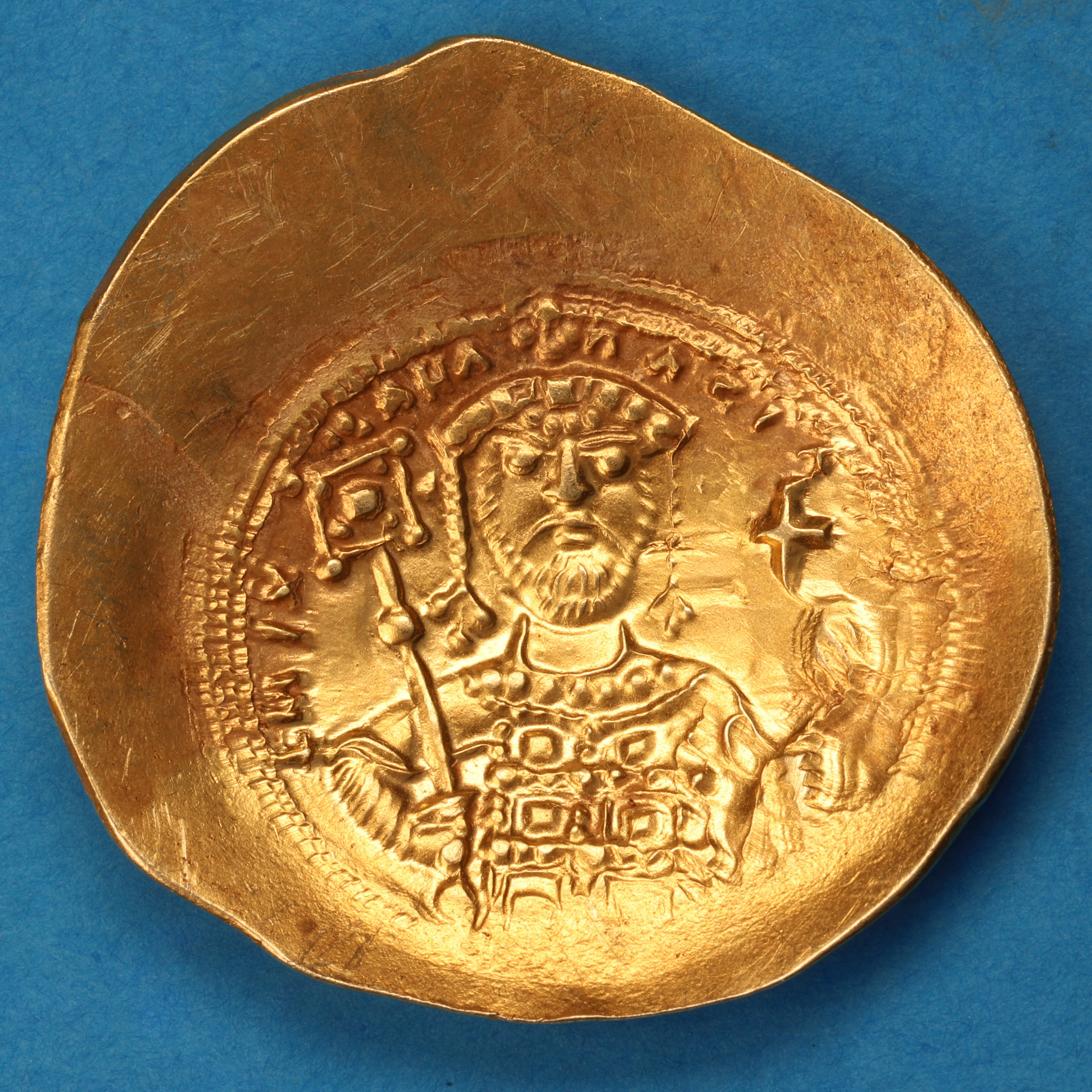 Byzantine Michael VII AD 1071-1078 Gold Histamenon Constantinople - Image 4