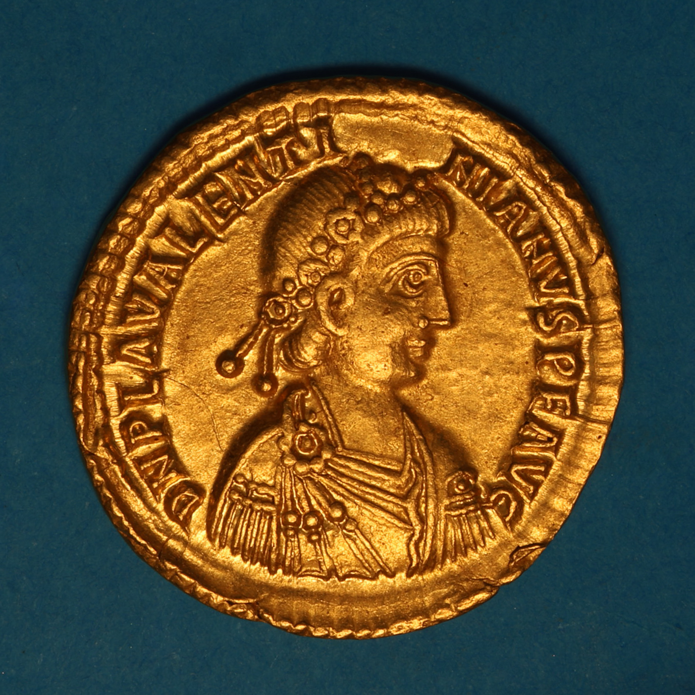 Valentinian III AD 425-455 Gold Solidus Ravenna - Image 3