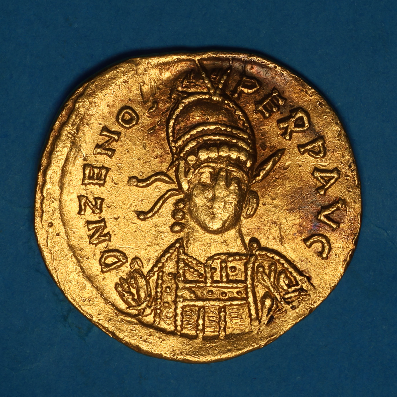 Zeno AD 476-491 Gold Solidus Constantinople - Image 3