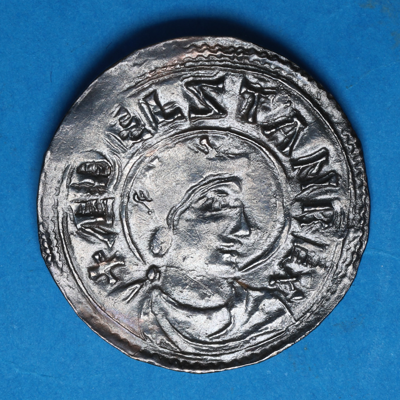 Aethelstan AD 924-939 Silver Penny Crowned bust type - London *Rare* - Image 3