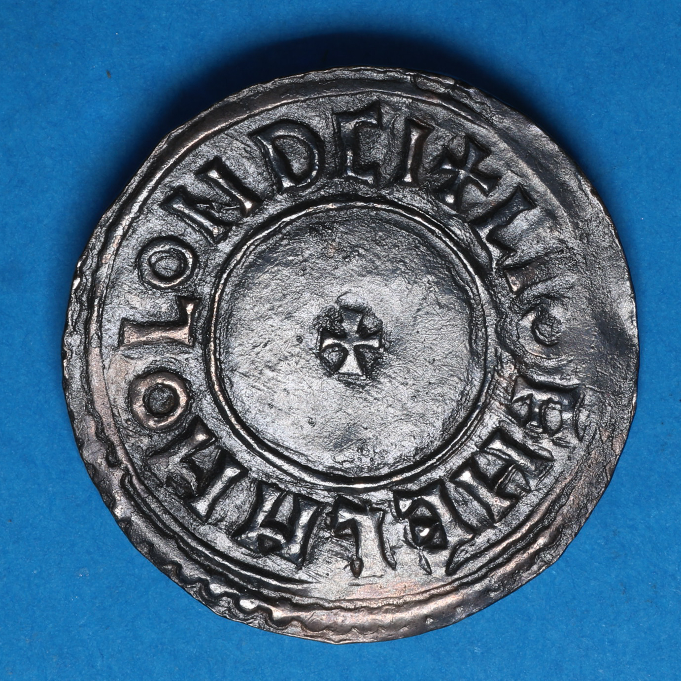 Aethelstan AD 924-939 Silver Penny Crowned bust type - London *Rare* - Image 4