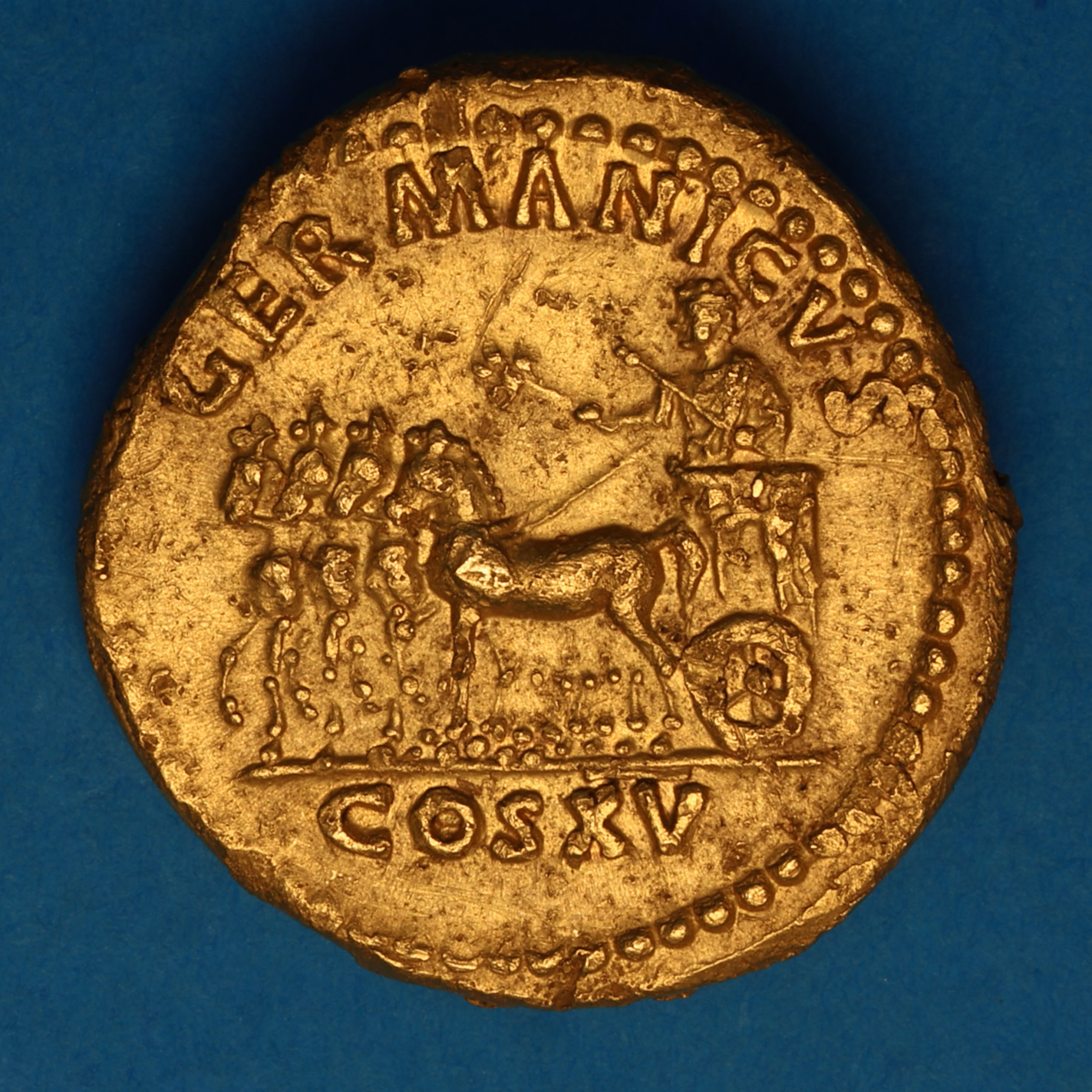 Domitian AD 81-96 Gold Aureus Rome *Rare* - Image 4